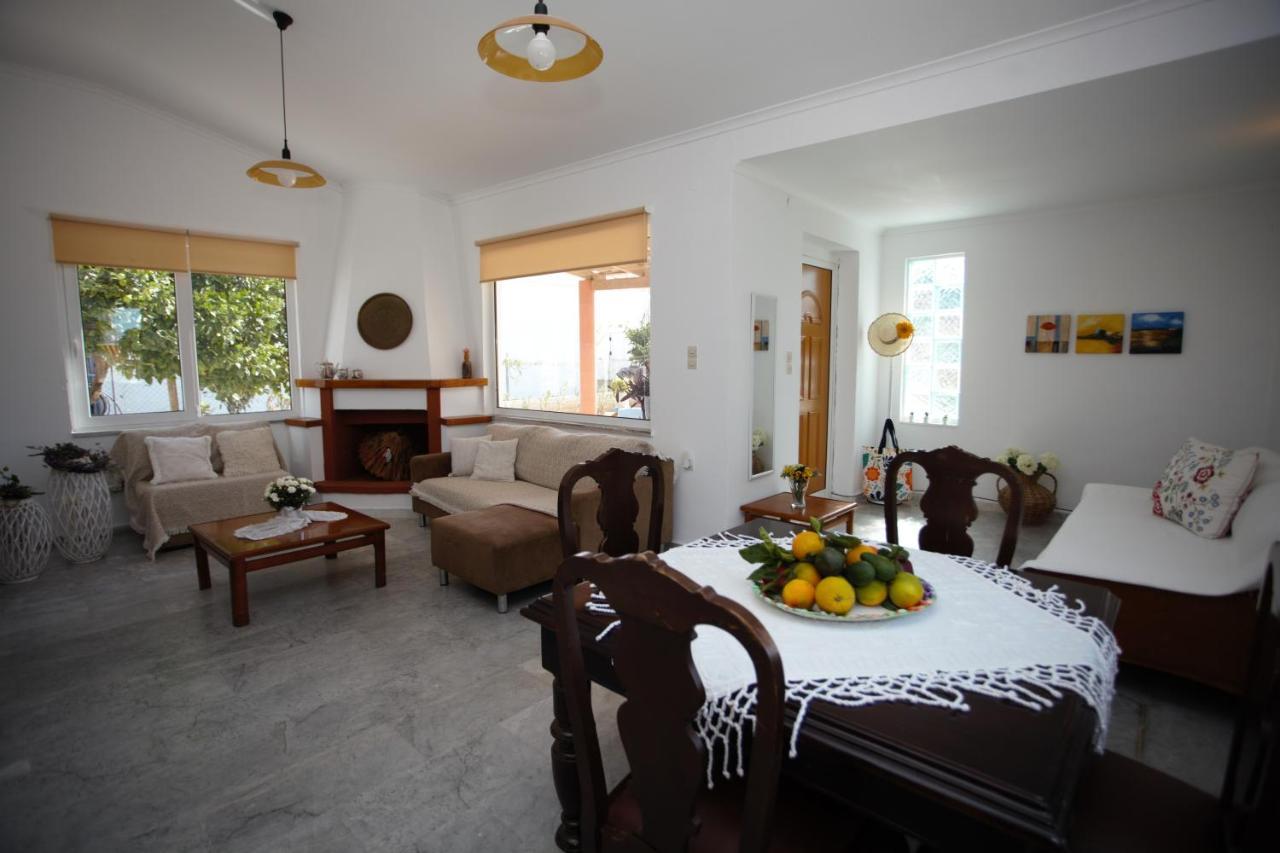 Вілла Evas House 7 Mins Walk To Beach Ставрос Екстер'єр фото